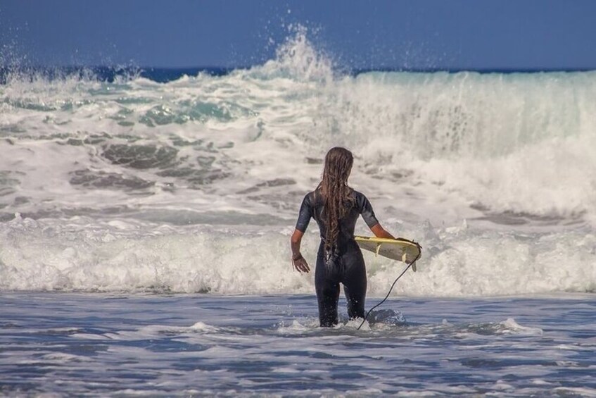 Tel Aviv Beach: Surf Board Rental