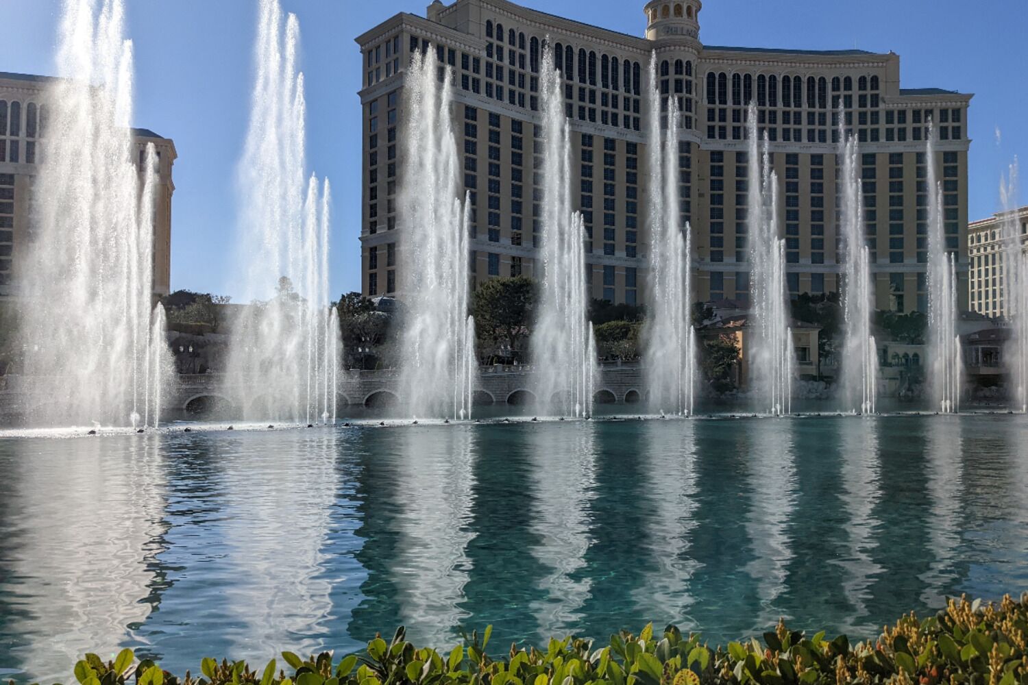 self guided walking tour las vegas strip