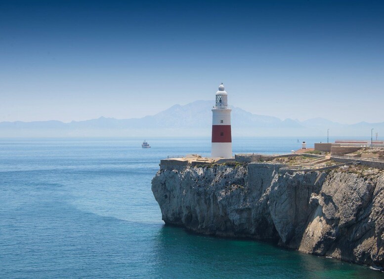 Picture 2 for Activity Gibraltar Rock tour