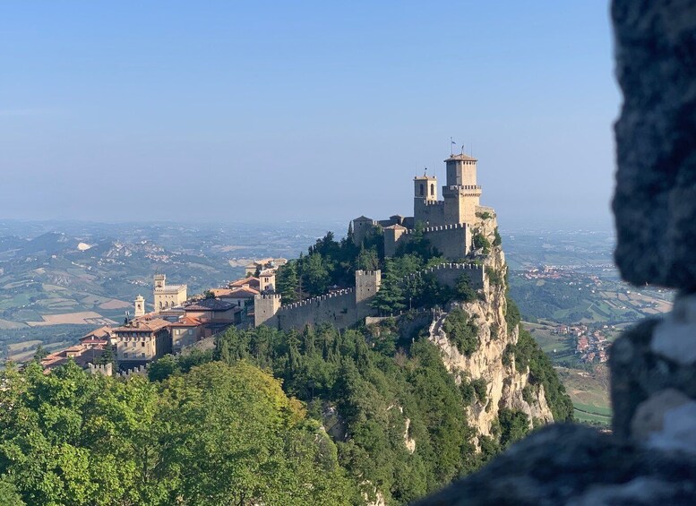 San Marino Historical Center Private Tour with tourist guide