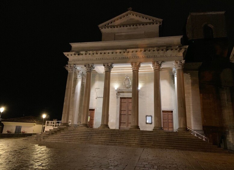 Picture 7 for Activity San Marino Historical Center Private Tour with tourist guide