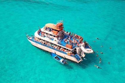 Cancun: Isla Mujeres Full Day Dancer Cruise