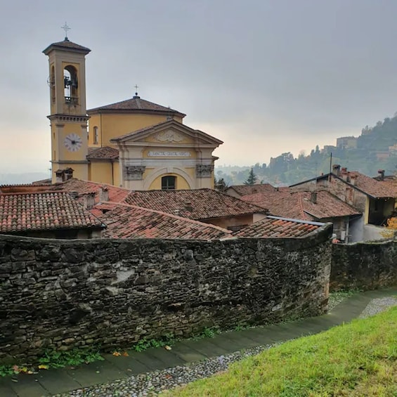 Private walking tour of Upper Town Bergamo