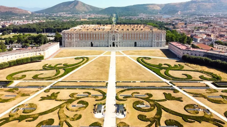Royal Palace of Caserta private tour with a local guide