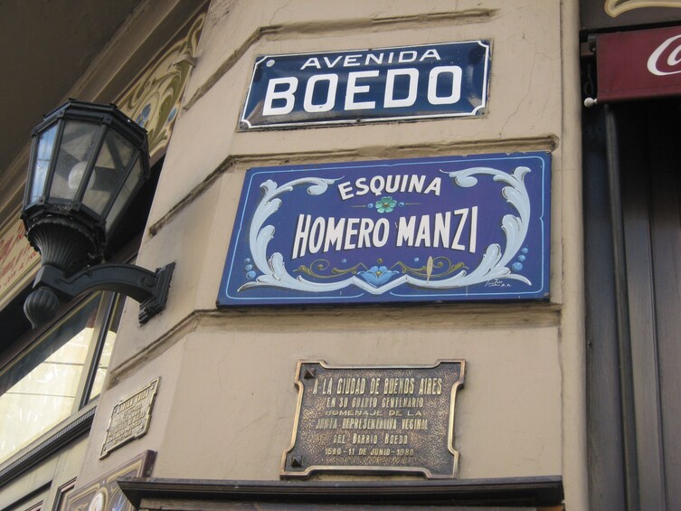 Tango Show in Esquina Homero Manzi