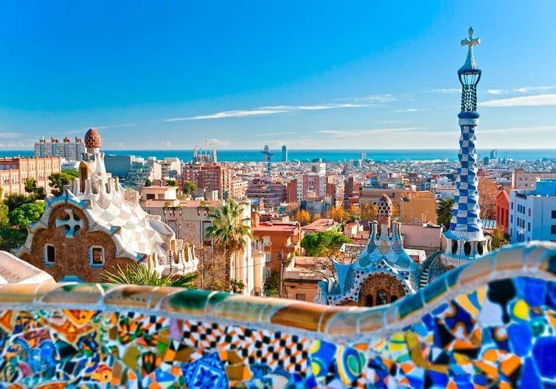 Private Barcelona Tour: Explore Gaudí and the Gothic Quarter with an Expert