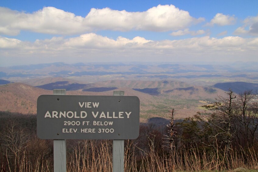 Blue Ridge Parkway GPS-Guided Audio Tour (Roanoke to Afton)