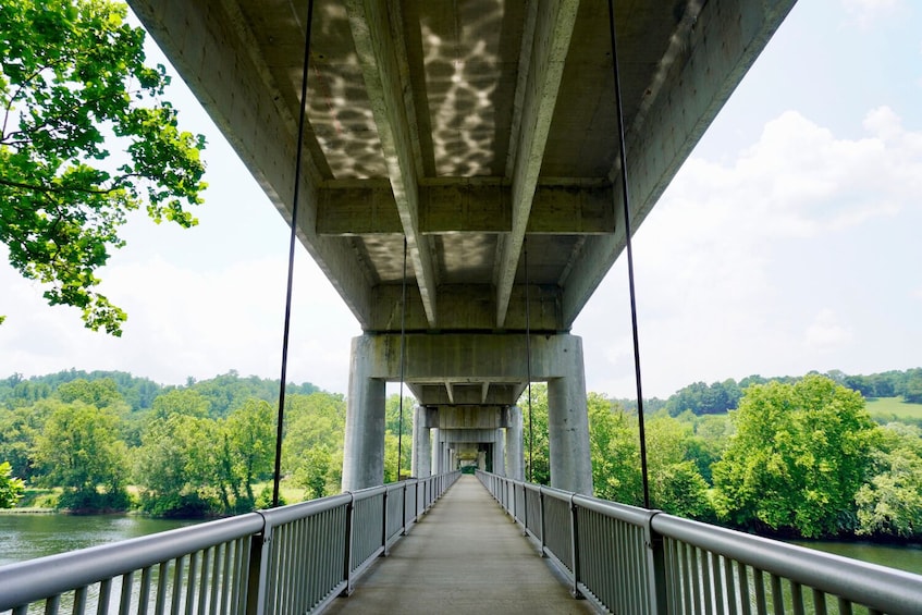 Blue Ridge Parkway GPS-Guided Audio Tour (Roanoke to Afton)