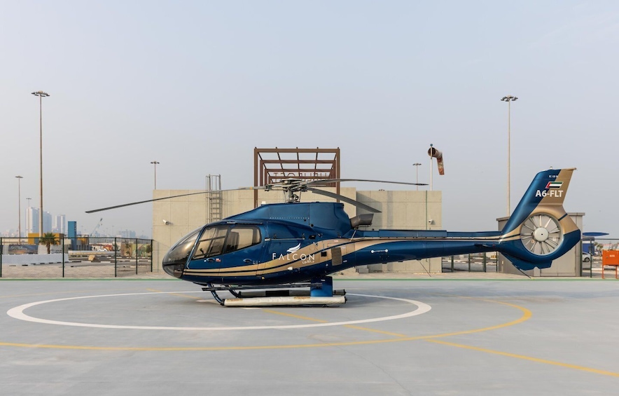 Picture 5 for Activity Abu Dhabi: 30min Exclusive Helicopter Tour