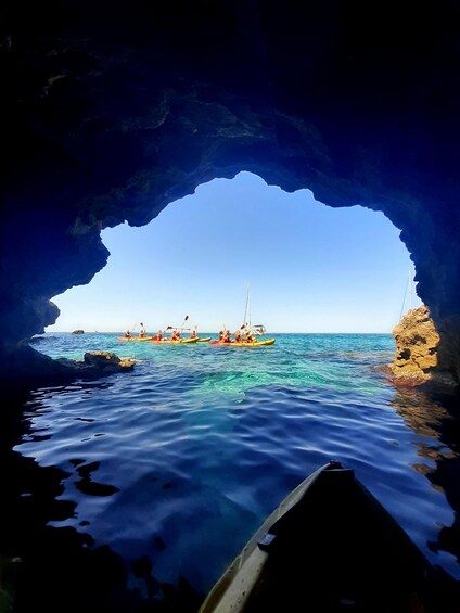 Sea Caves Kayaking Tour - Snorkeling - Snack