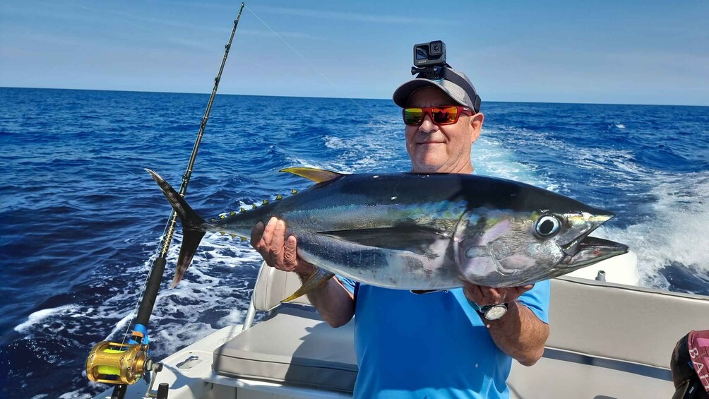 Picture 1 for Activity Nassau: Sport-fishing private charter .