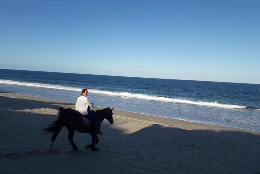 1 day trip to Macaneta beach + horse ride