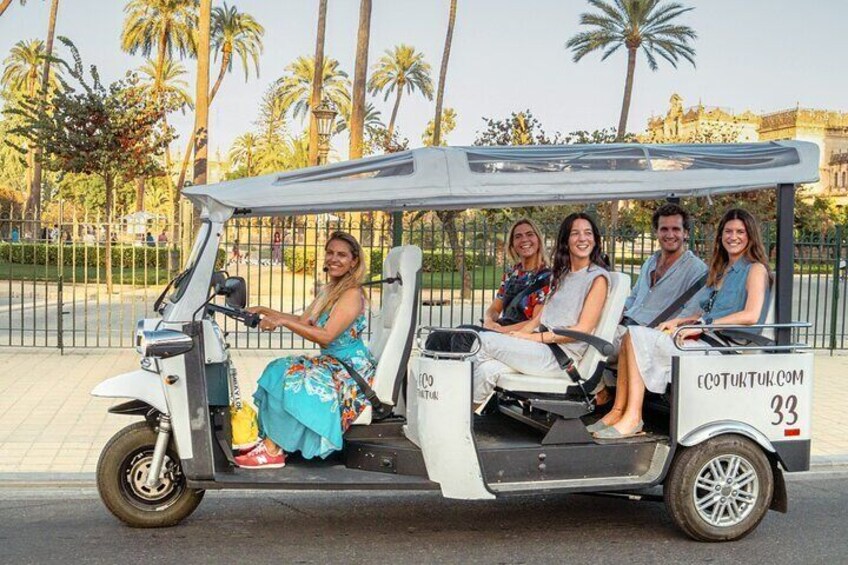 Express Tour of Seville in Private Eco Tuk Tuk