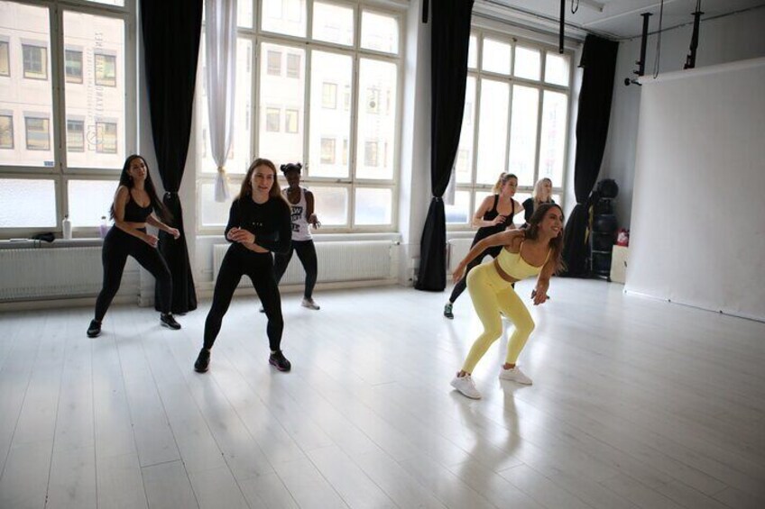 Afro Dance Fitness Classes in Zürich