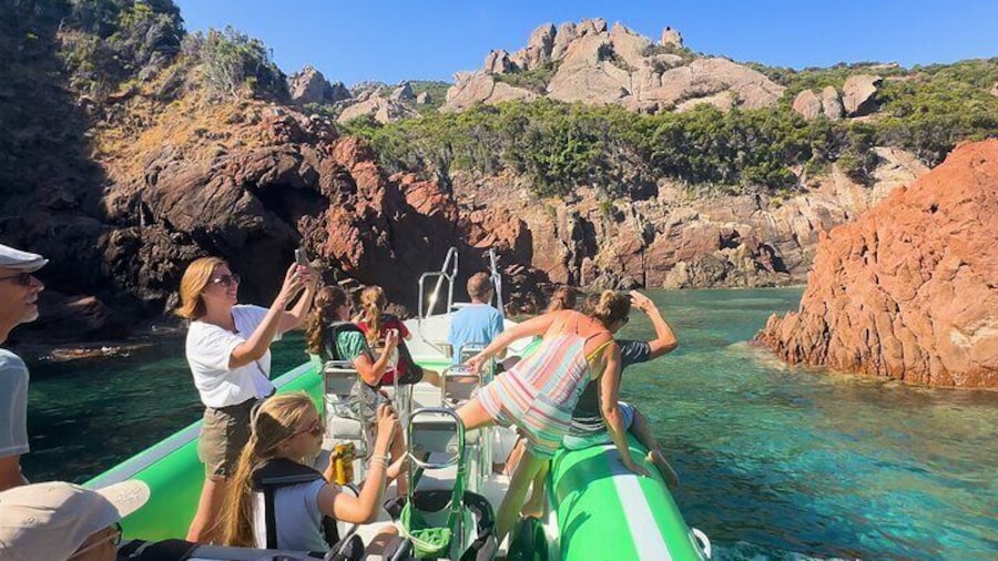 The unmissable Scandola departure from Île-Rousse