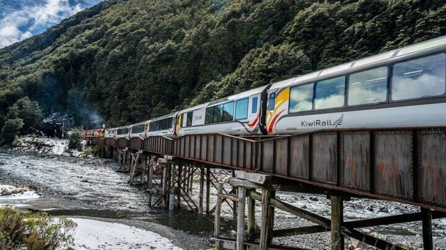 Full Day Arthurs Pass Tour with Tranzalpine Train in New Zealand