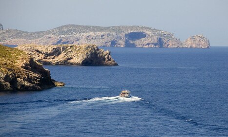 Colonia Sant Jordi: Excursión Clásica y Exprés en Barco a Cabrera