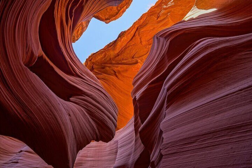 Lower Antelope Canyon Hiking Tour