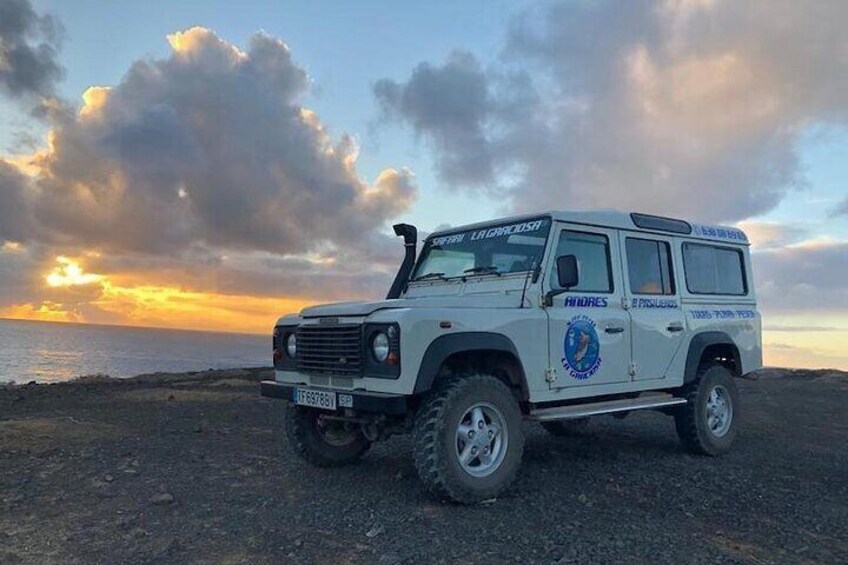 Amazing Jeep Safari at Graciosa Island, Lanzarote