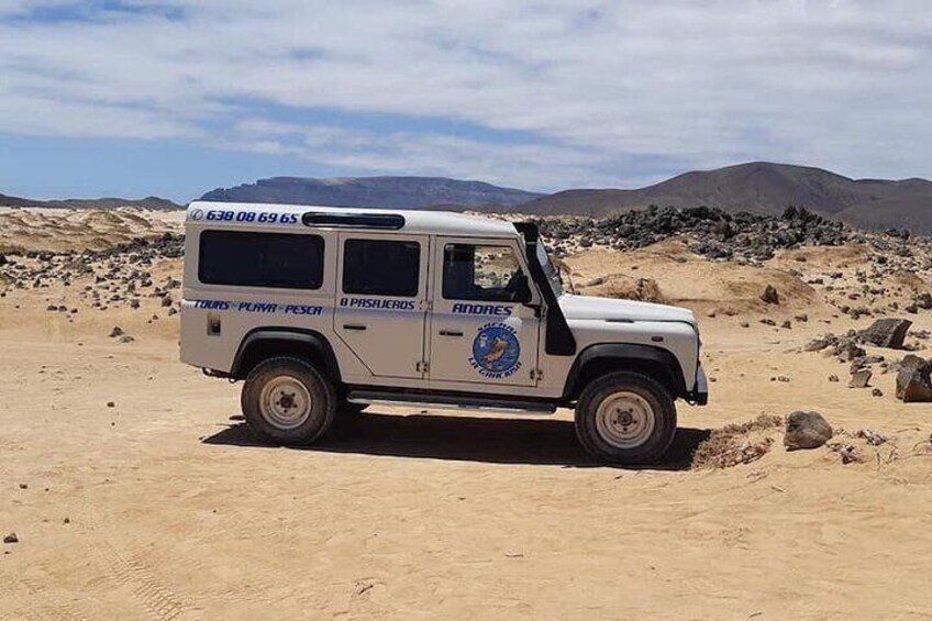 Amazing Jeep Safari at Graciosa Island, Lanzarote