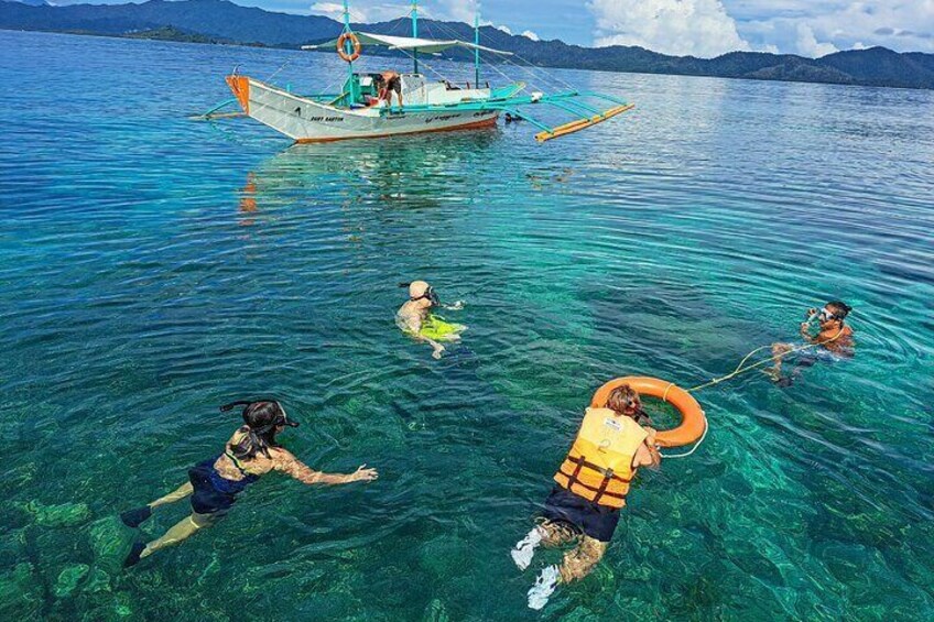 Port Barton Full Day Island Hopping with Buffet Lunch