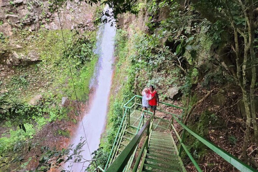 Active Volcano Tour in Costa Rica