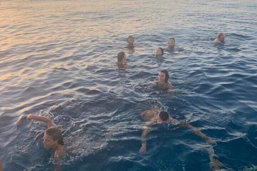 Sunset aperitif on the water