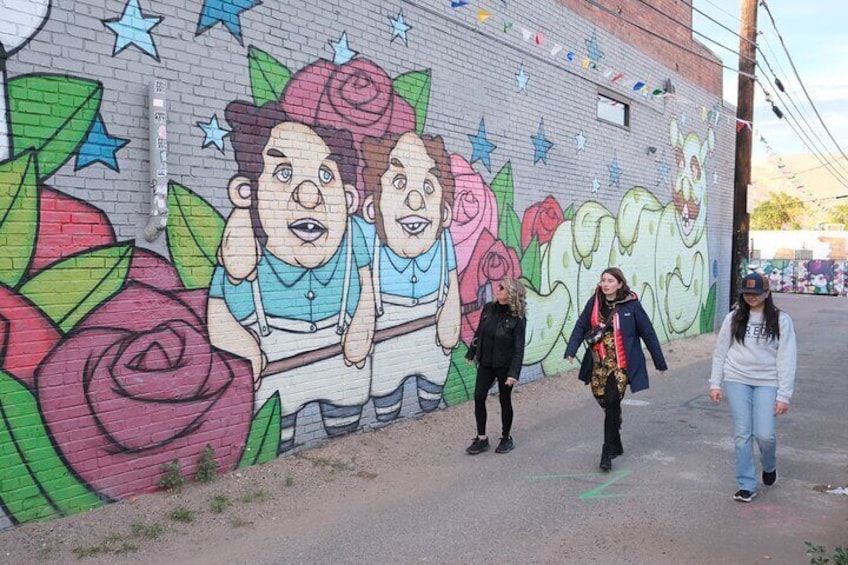 Making Pizza Experience and Walking Tour in Rino