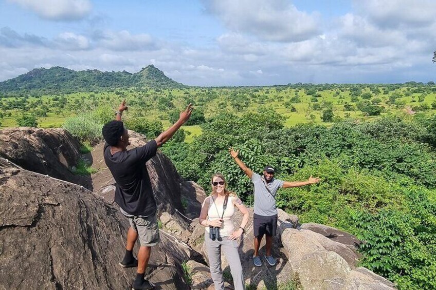 Full Day Nature Tour to Volta Regio Aburi Gardens and Cedi Beads