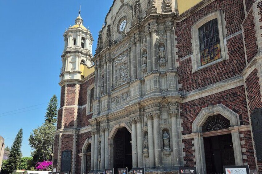 Private Tour of Pyramids of Teotihuacán and Basilica of Guadalupe