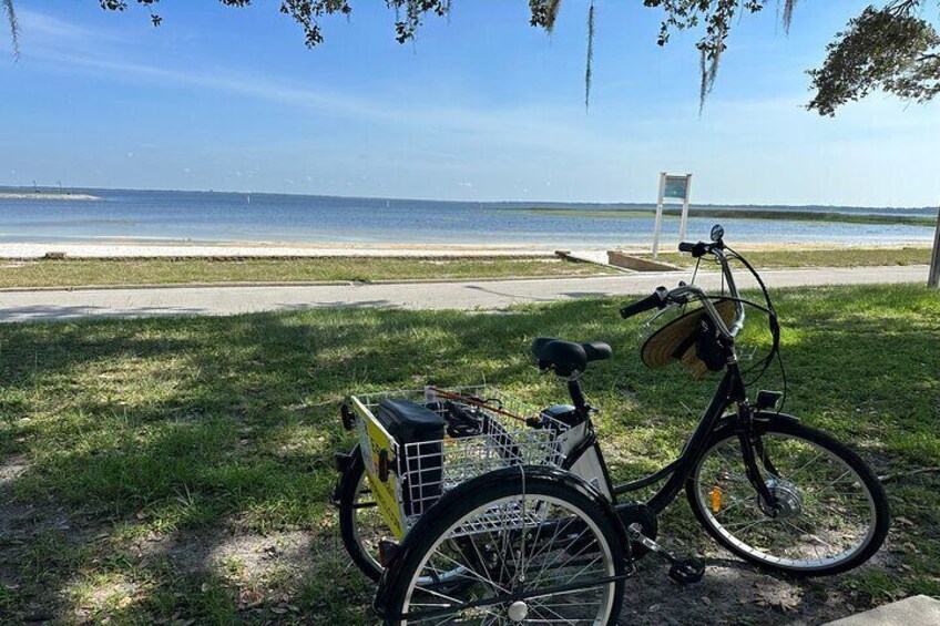 Perfect spot to park in the shade next to the sandy beach in St. Cloud. Care for a swim?