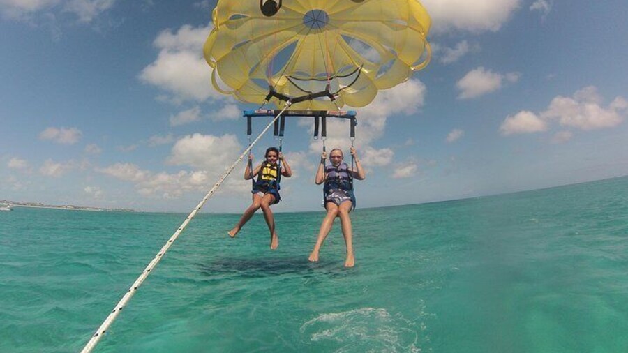 Parasailing Grand Turk