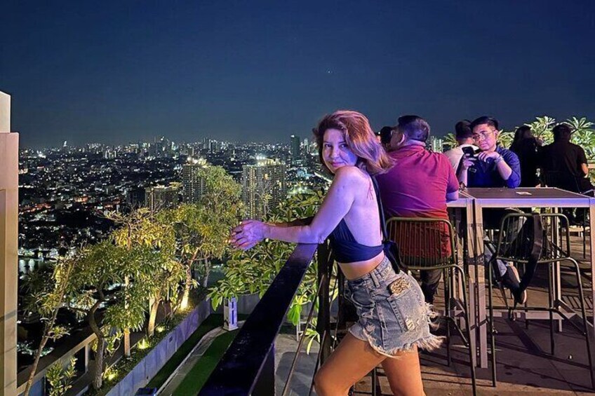 3-Hour Rooftop Bar Hopping in Poblacion, Makati