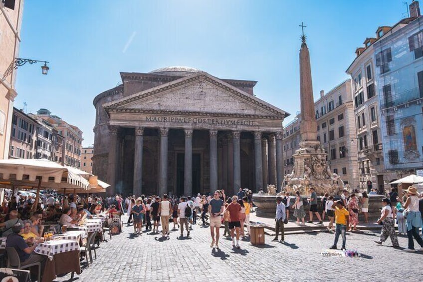 Rome: Discover Pantheon with Fast Track Access