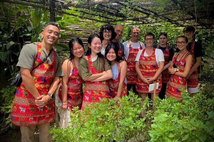 Evening Cooking Class in Organic Garden Chiang Mai