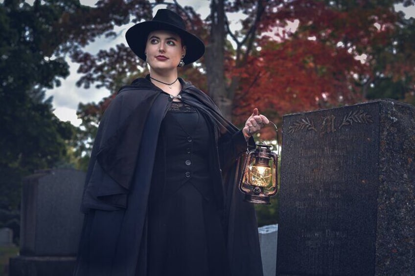 Haunted Walk Guide at Beechwood Cemetery