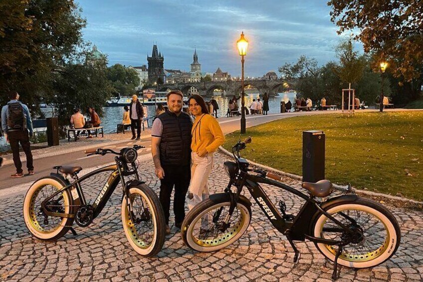 Prague Night Tour on Retro E-Bike - Live Guided