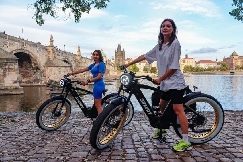 Gorgeous Prague Night Highlights Retro E-Bike Tour