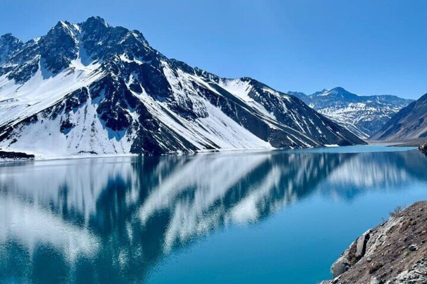 Cajon del Maipo and Embalse El Yeso with Picnic