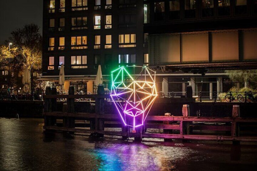 Amsterdam Light Festival cruise with Hot Snacks and Drinks