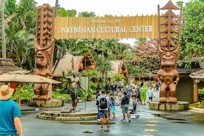 Tour di un giorno del Centro Culturale Polinesiano (cena a buffet inclusa)