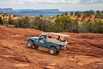 East Zion: Pink Sands Jeep Tour