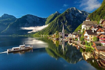Private Day Trip to Hallstatt and Salzburg from Vienna