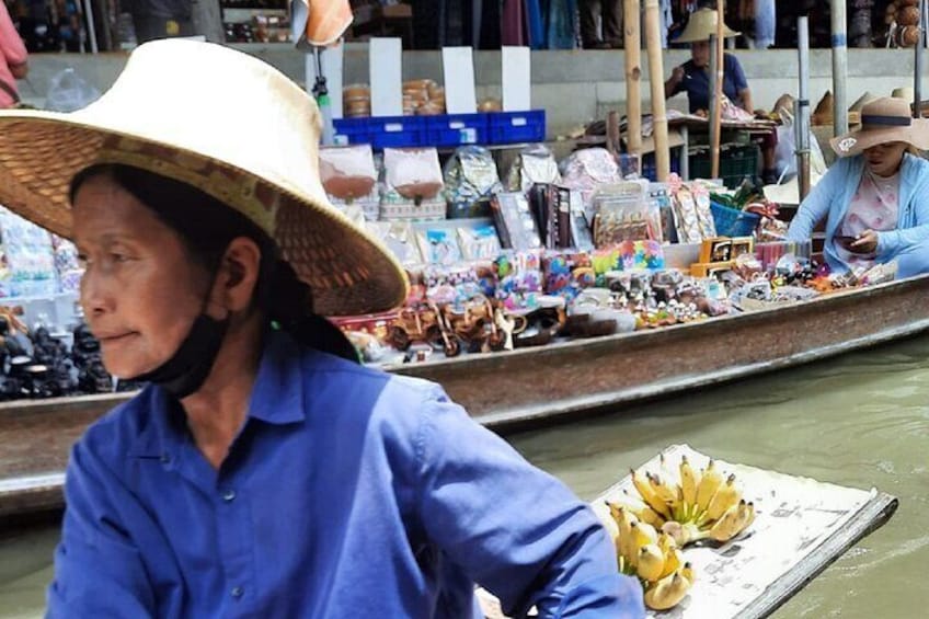 Floating Market Damnoen Saduak