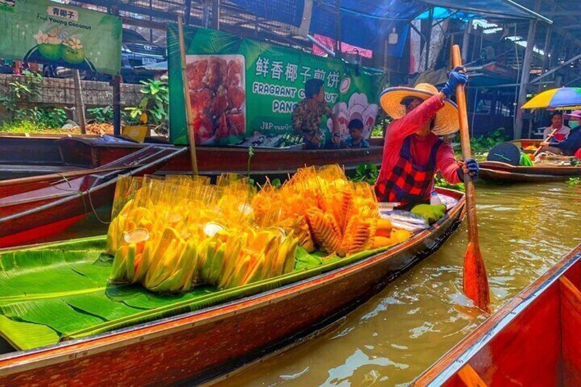 Bangkok: Floating and Train Market with Boat and Train Ride