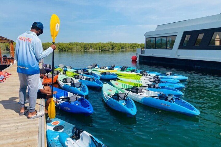 2 Hours Guided Mangrove Kayaking in Abu Dhabi