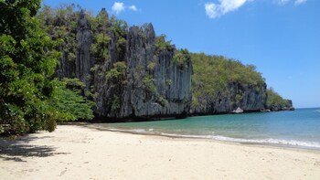 3in1 Underground River Tour w/ Ugong Rock Caving & zip line