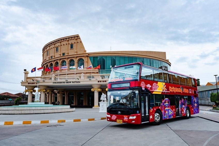 Pattaya Hop-On Hop-Off Bus Tour by Elephant Bus Tours