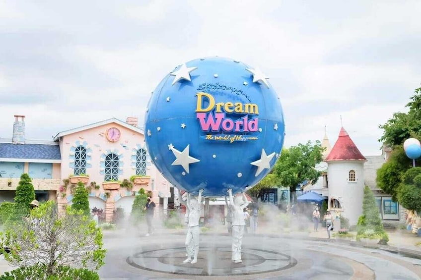 Dream World Bangkok with Round Trip Share Transfer
