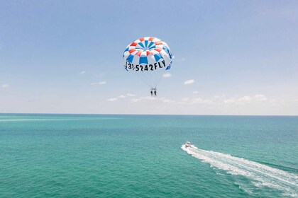 Parasailing en Bradenton Beach y Anna Maria Island